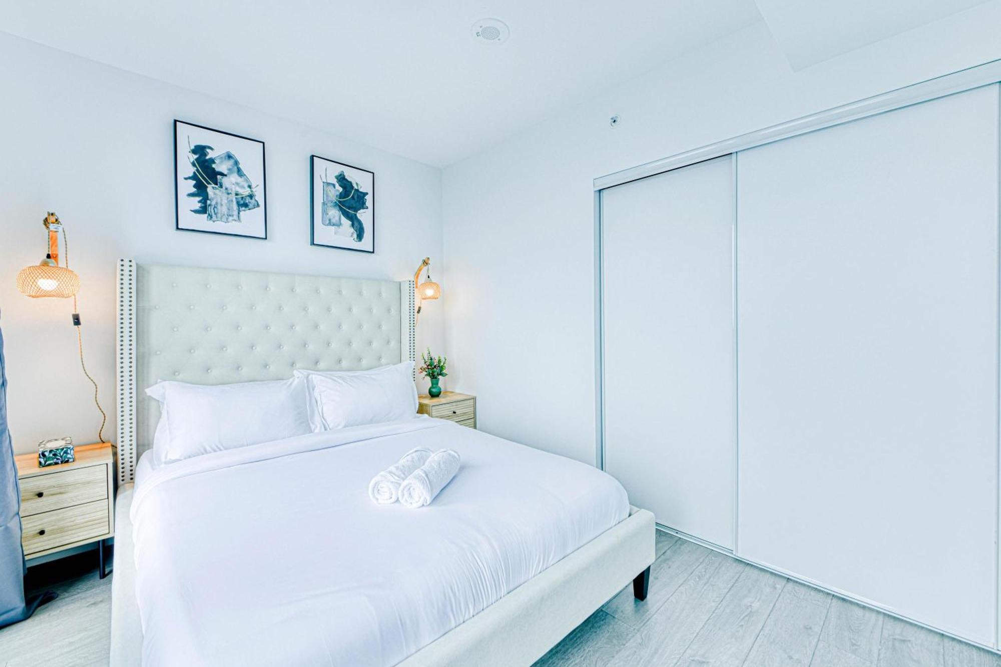 Rivetstays - The Jarvis Apartment *