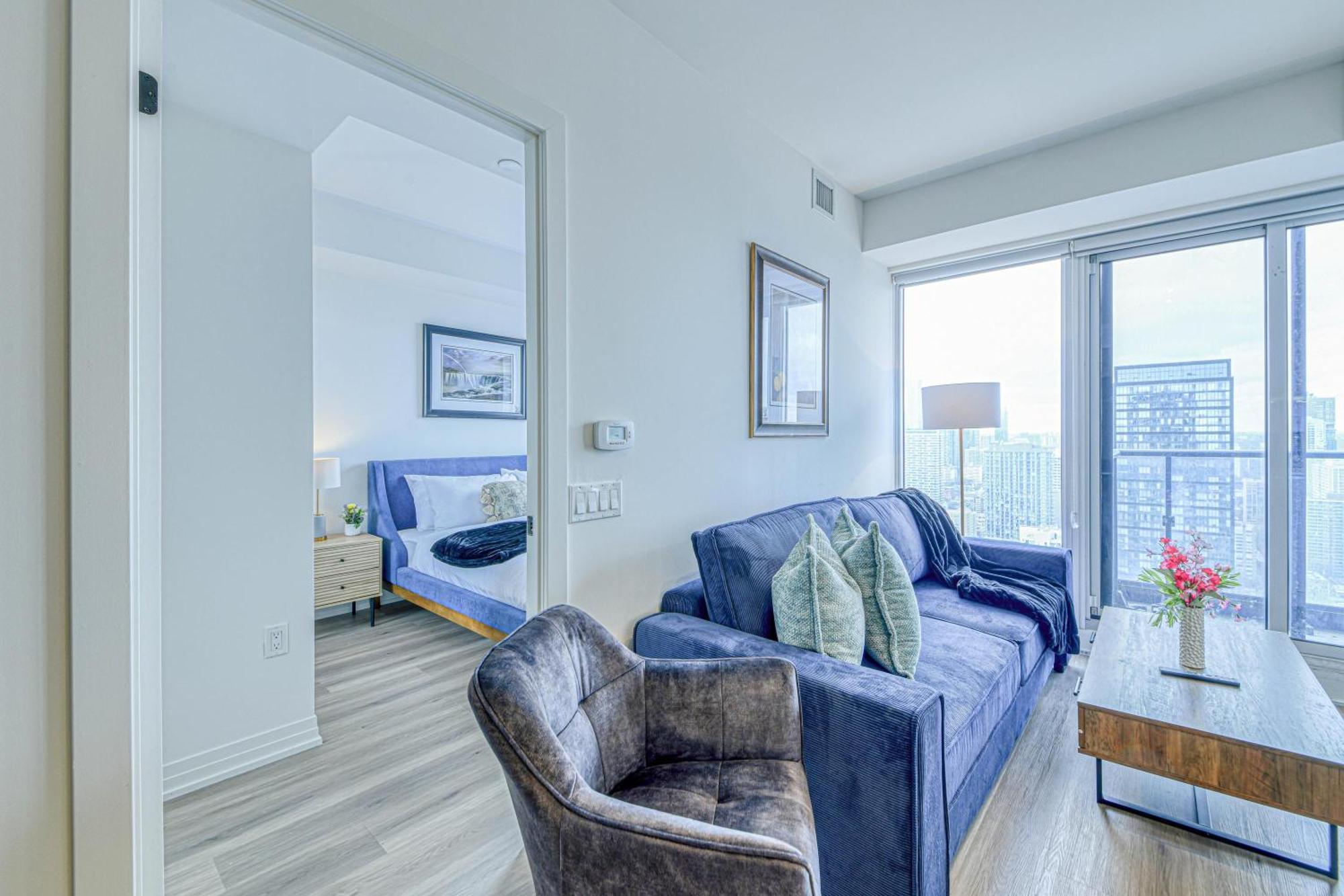 Rivetstays - The Jarvis Apartment Toronto